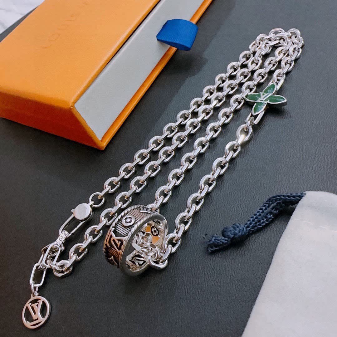 Louis Vuitton Silver Chain Bracelet with Green Enamel Cross and Ring